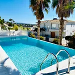 Villa Coral Bay