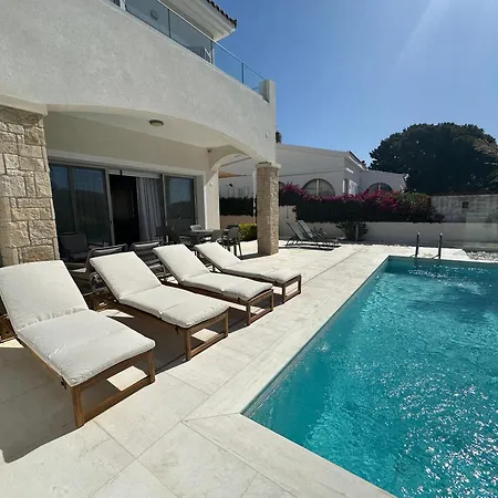 Coral Bay * Paphos