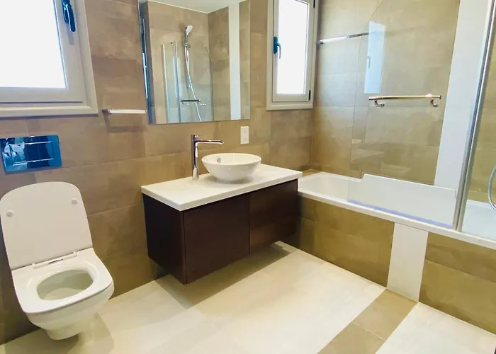 Vila Coral Bay Paphos