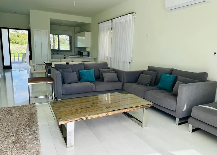 Villa Coral Bay Paphos